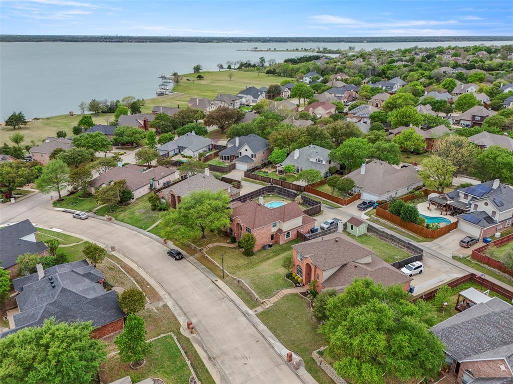 1790 Lake Breeze Drive, Rockwall, TX 75087