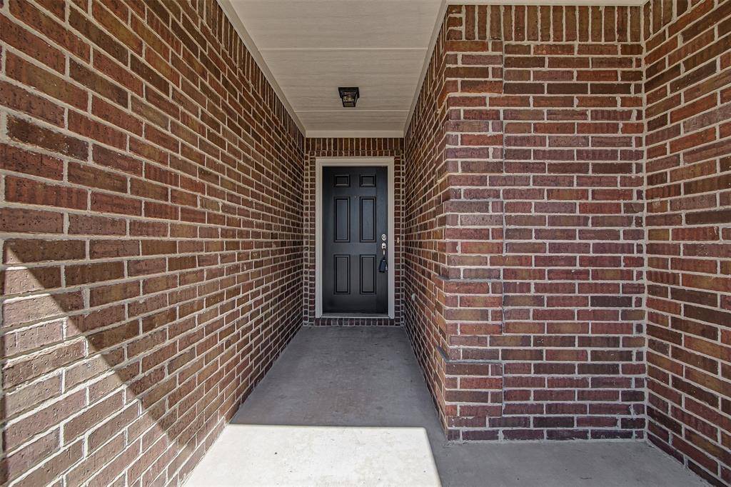 629 Antonio Lane, Waxahachie, TX 75165