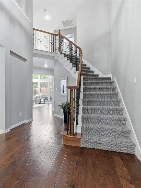 4232 Sharondale Drive, Flower Mound, TX 75022