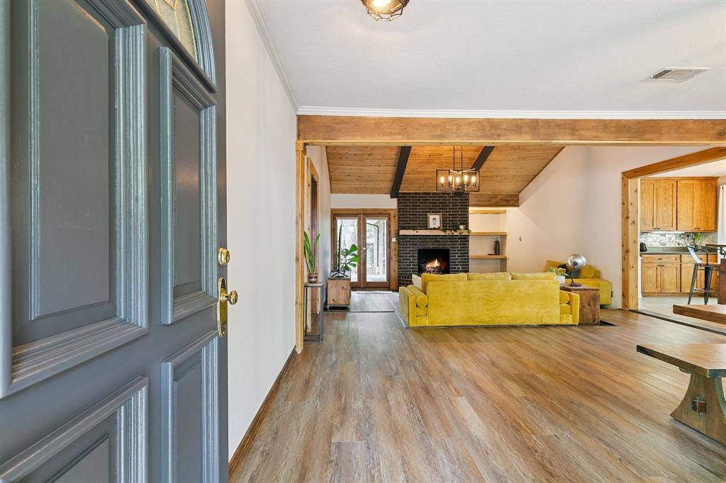 5505 Valley View Drive W, Colleyville, TX 76034