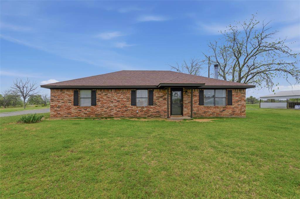 132 Crowley Lane, Mineral Wells, TX 76067