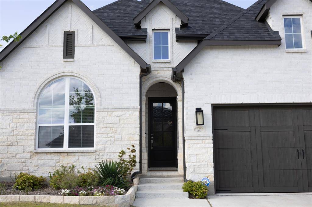 14512 Cedar Brook Place, Fort Worth, TX 76008