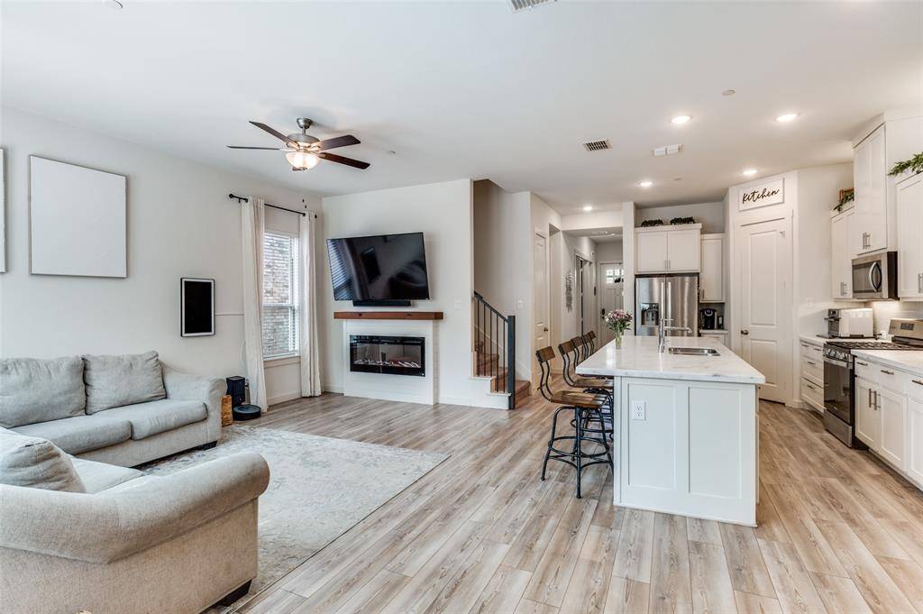 4539 English Maple Drive, Arlington, TX 76005