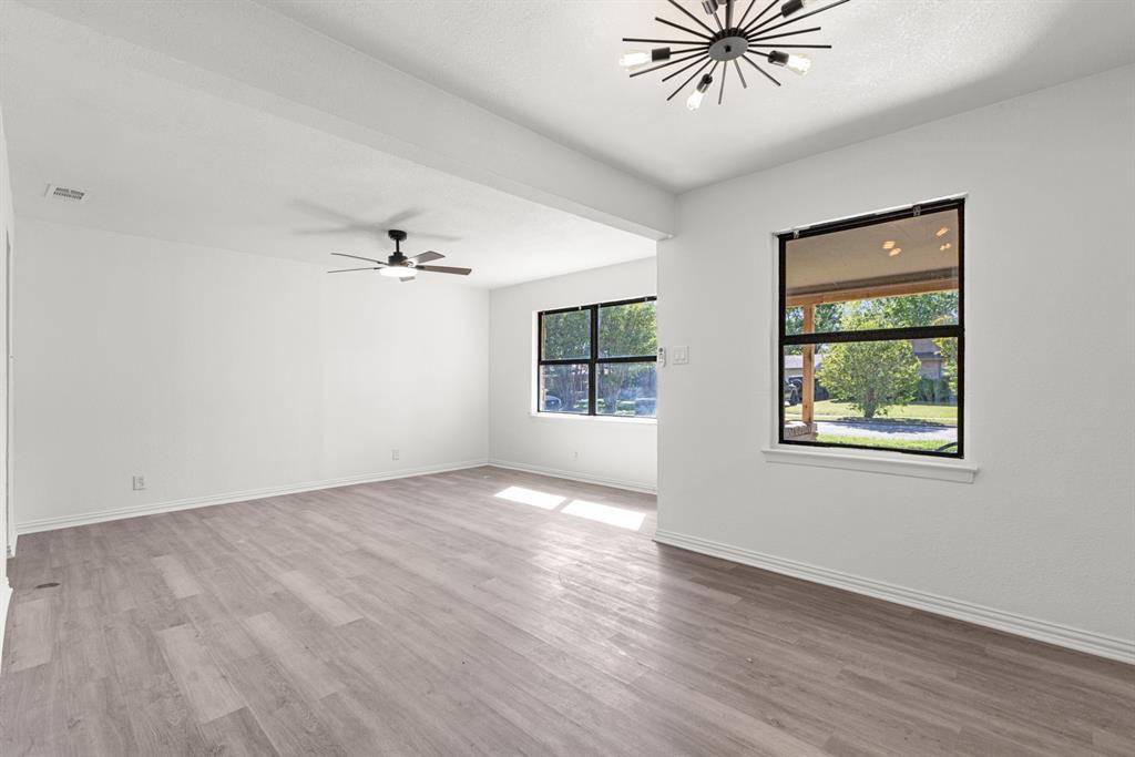 1706 Dorothy Drive, Grand Prairie, TX 75051