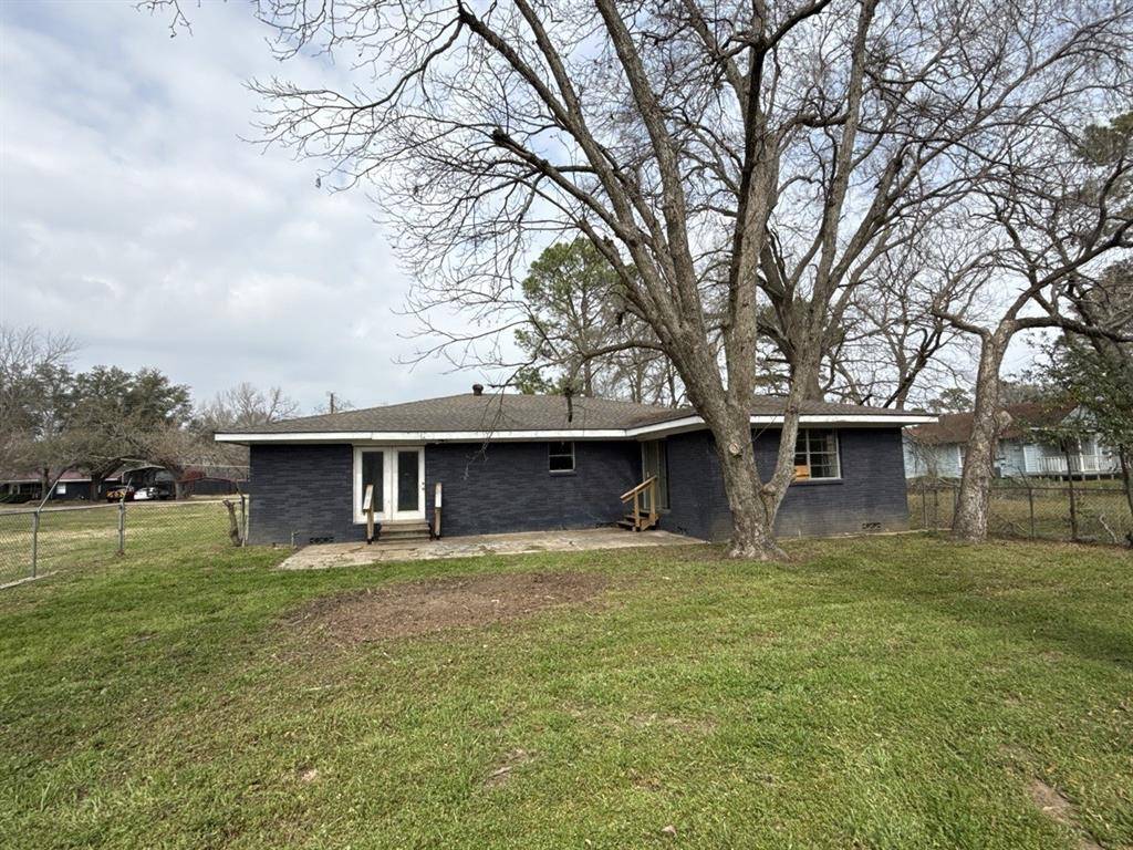 410 Lone Star Road, Trinidad, TX 75163
