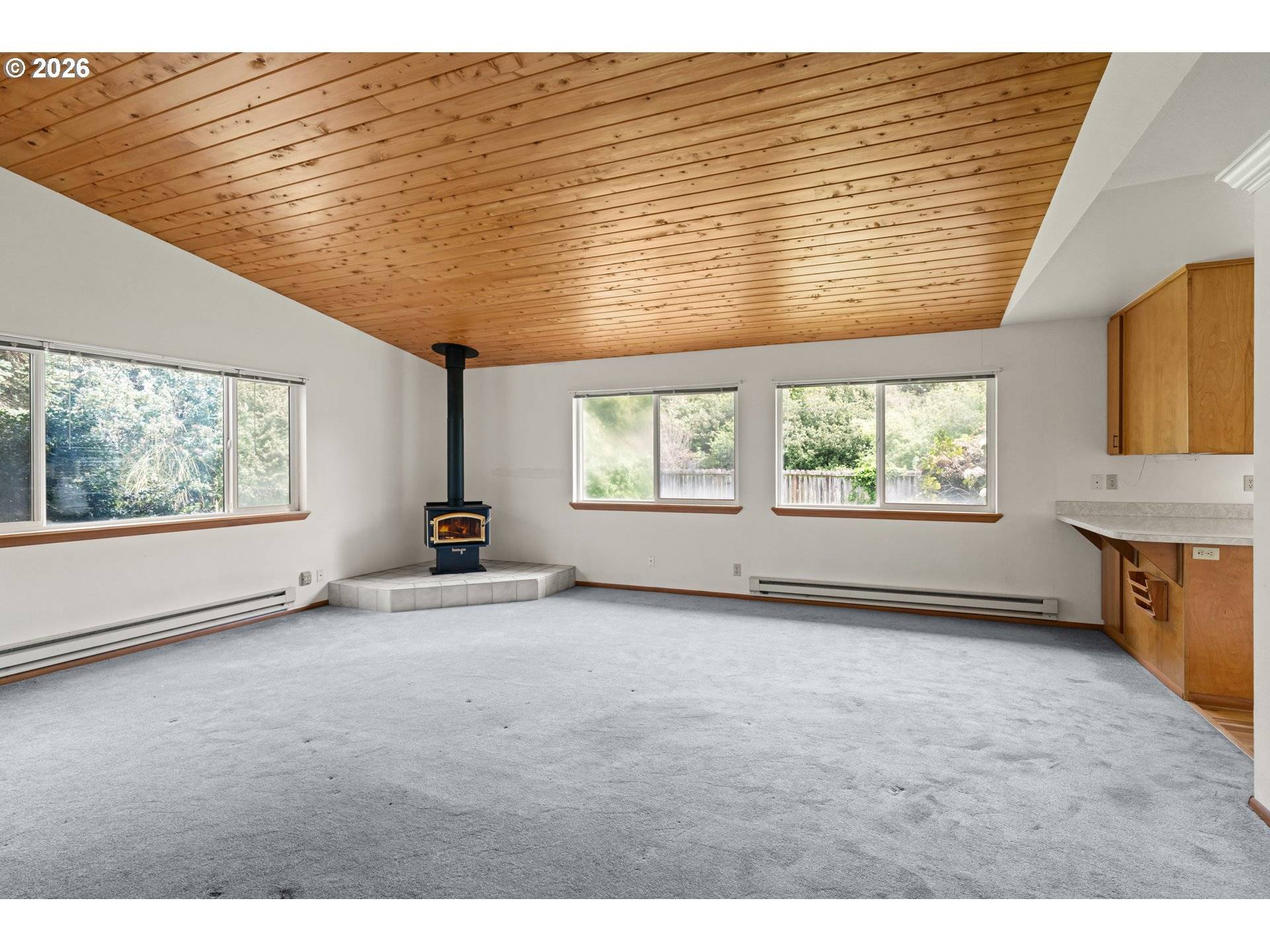 17345 BLUEBERRY DR, Brookings, OR 97415