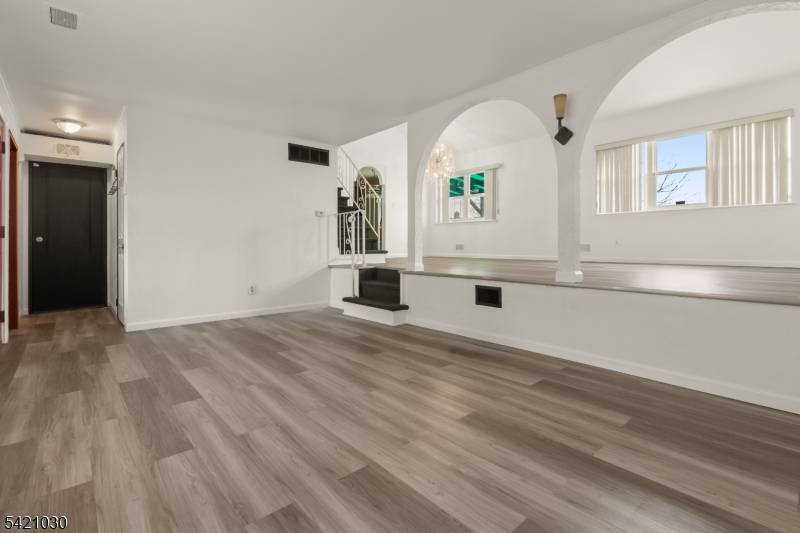 838 Florida Grove Rd, Perth Amboy City, NJ 08861