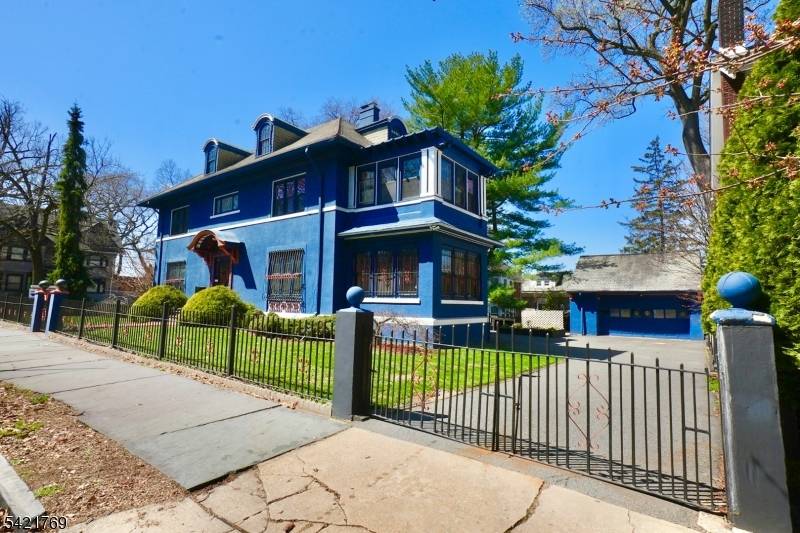 59 Berkeley Ave, Newark City, NJ 07104