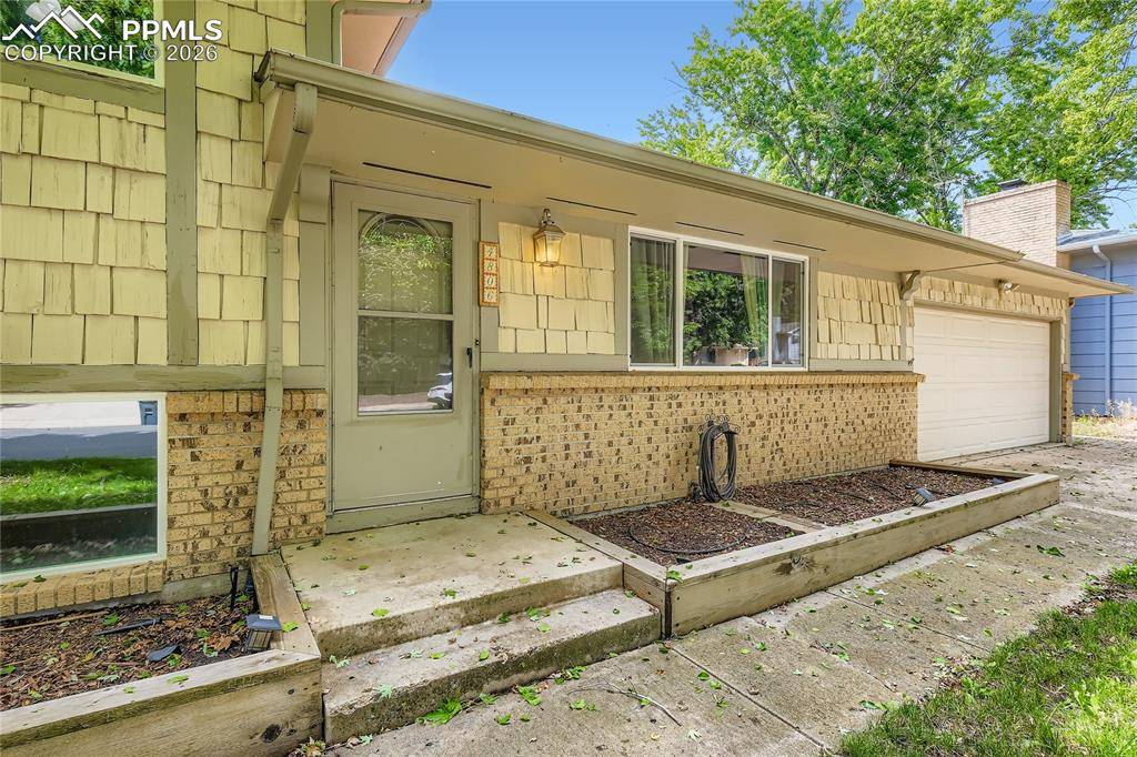 4806 Sprucewood DR, Colorado Springs, CO 80918