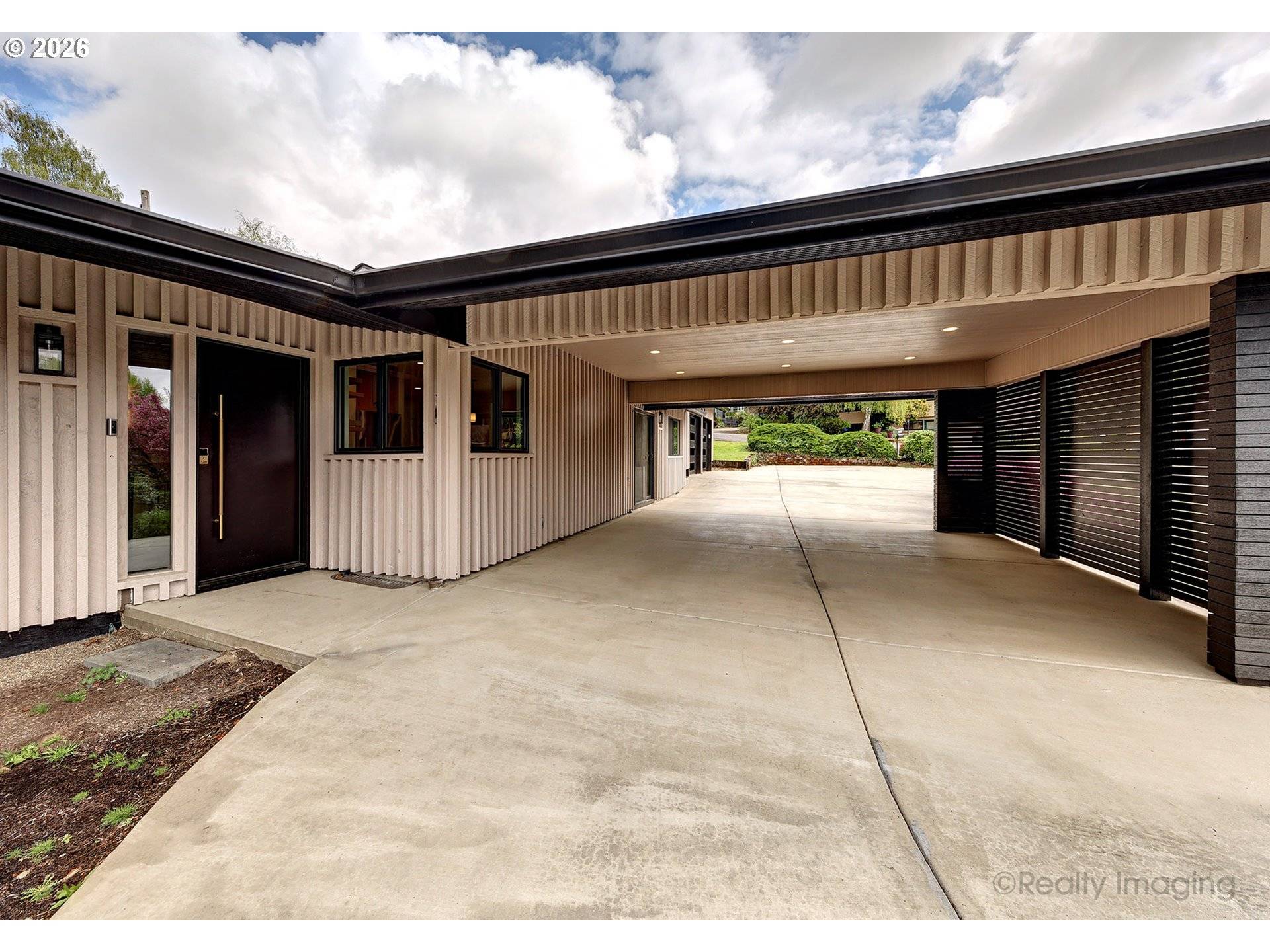 8115 SW ERNST RD, Portland, OR 97225