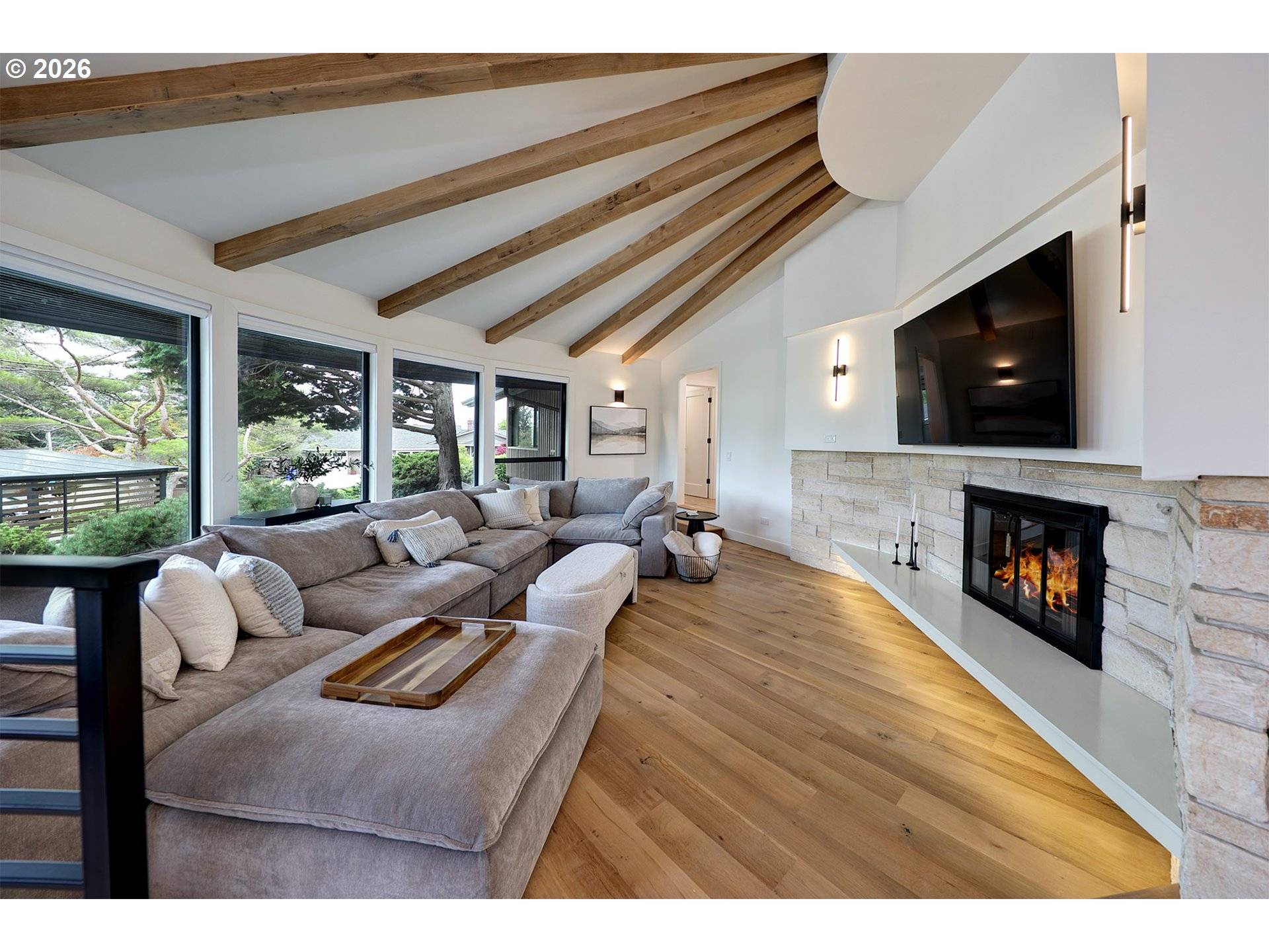 8115 SW ERNST RD, Portland, OR 97225