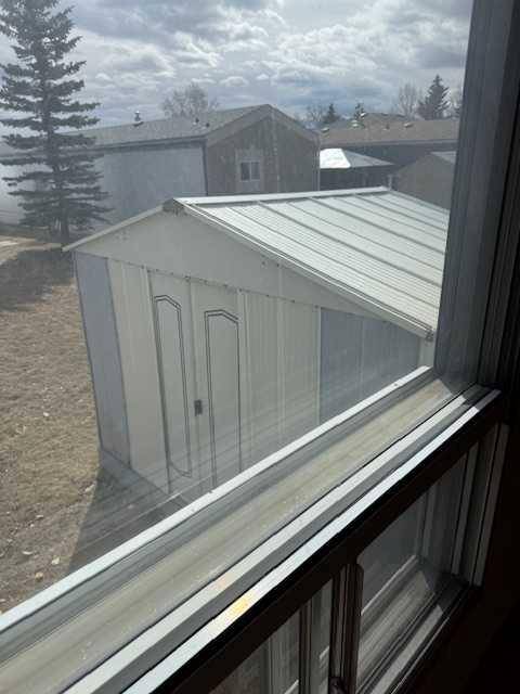 99 Arbour Lake RD NW #198, Calgary, AB T3G 4E4