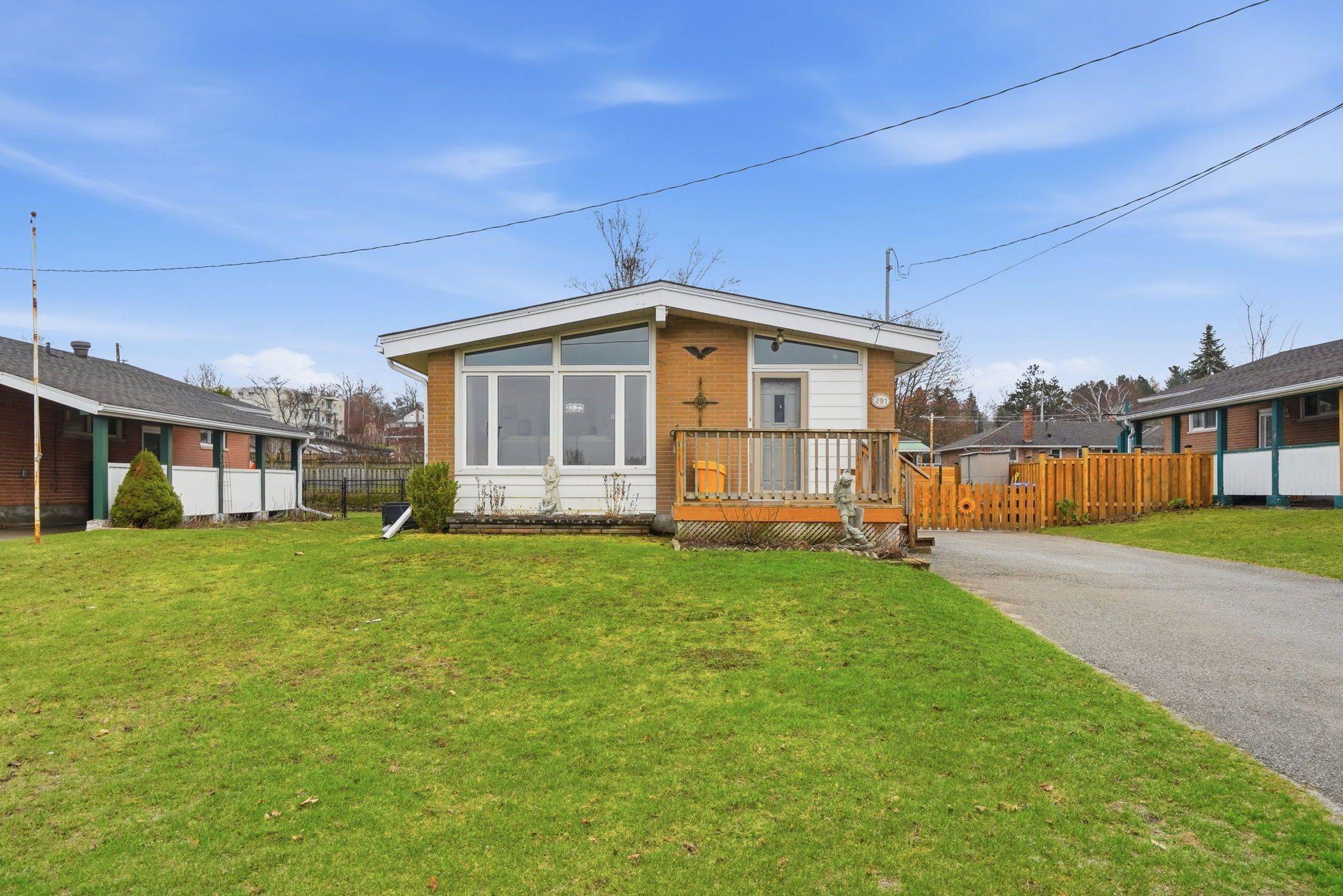 291 Ellen ST, Midland, ON L4R 2H1