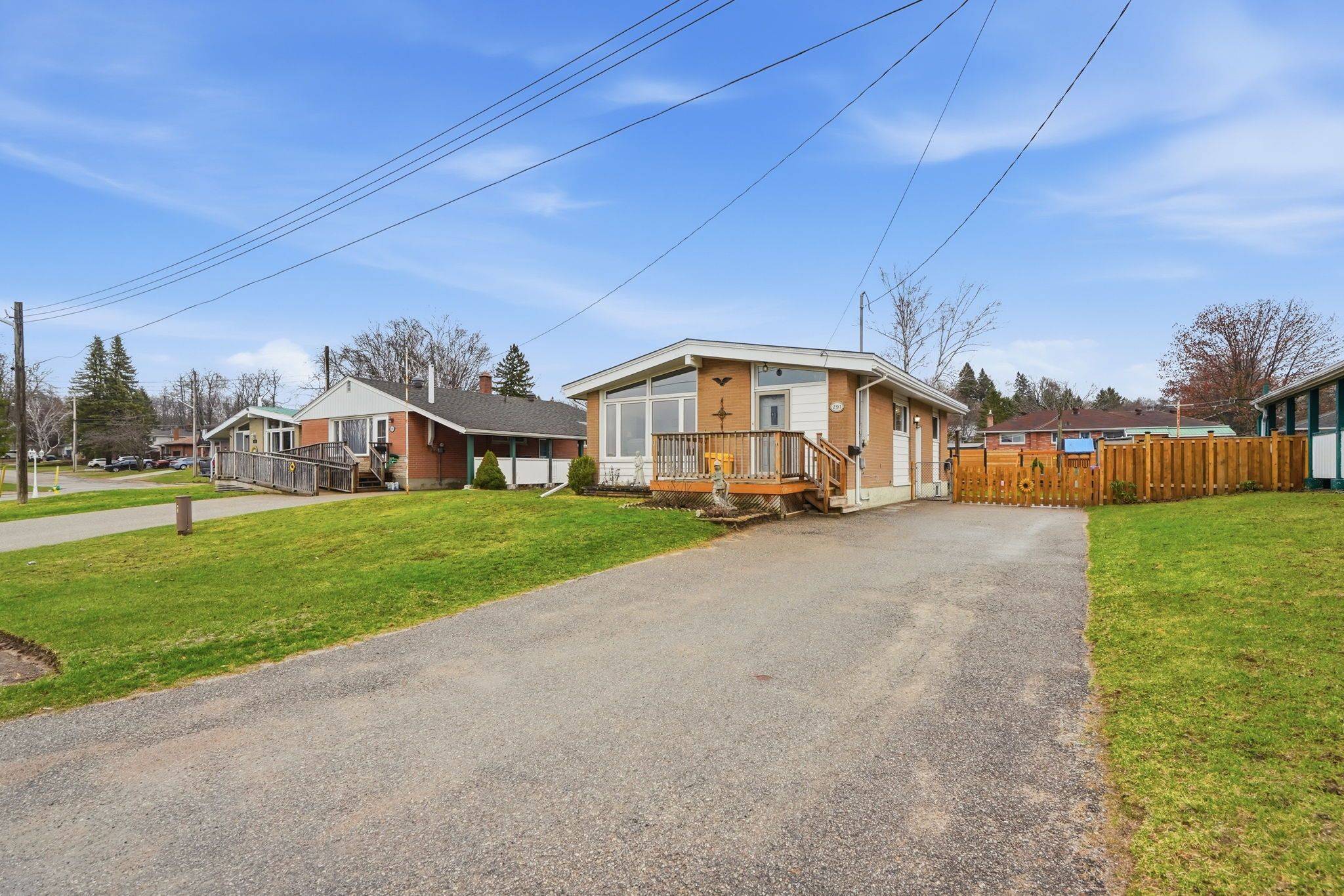 291 Ellen ST, Midland, ON L4R 2H1
