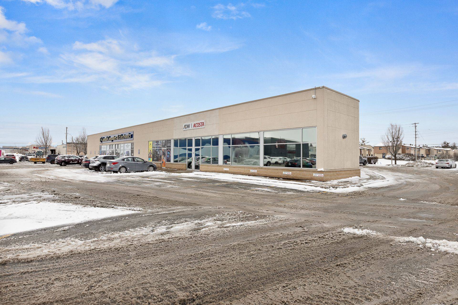 3 Roydon PL #Unit 103, Country Place - Pineglen - Crestview And Area, ON K2E 1A3