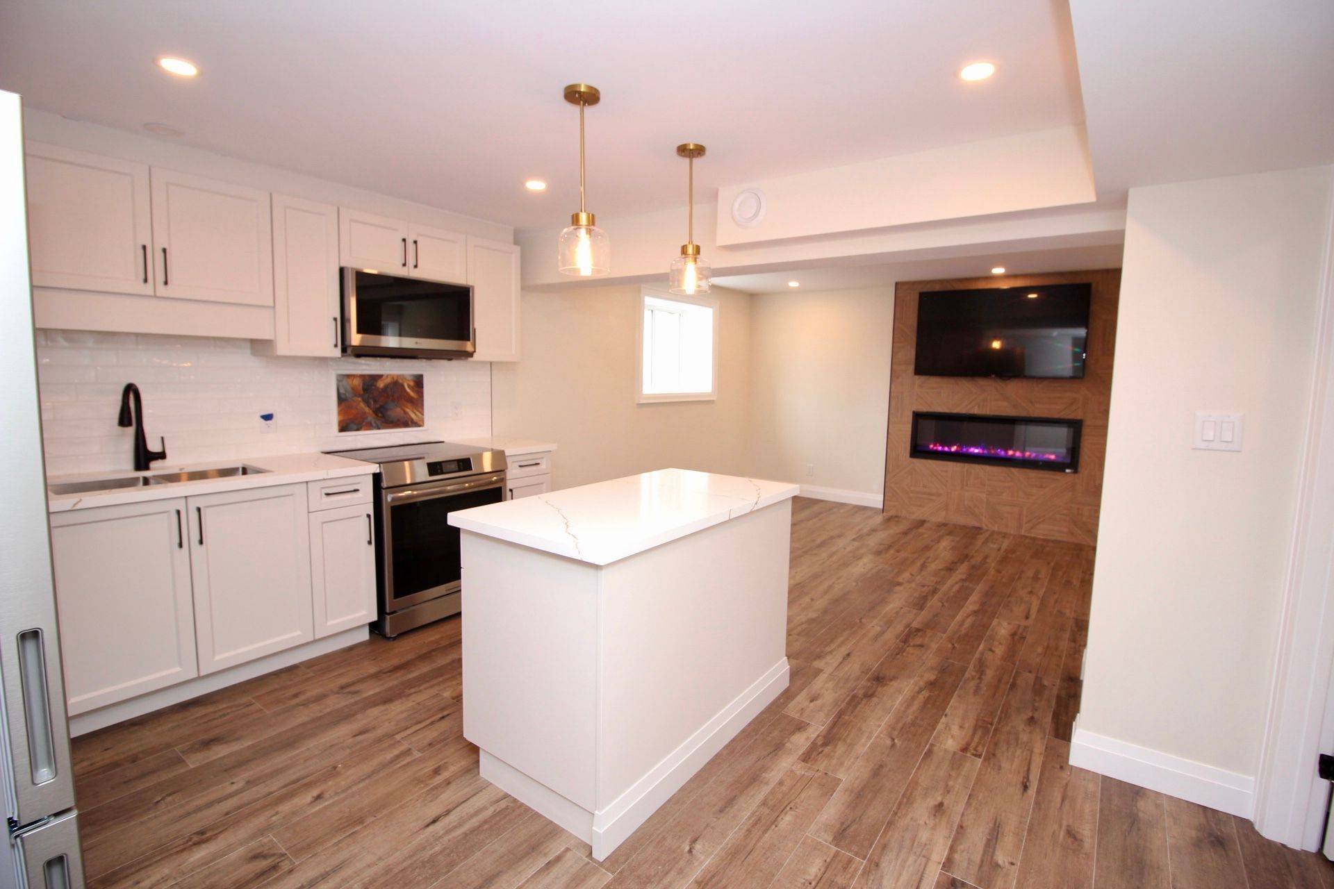 3008 Young AVE #2, Fort Erie, ON L0S 1N0