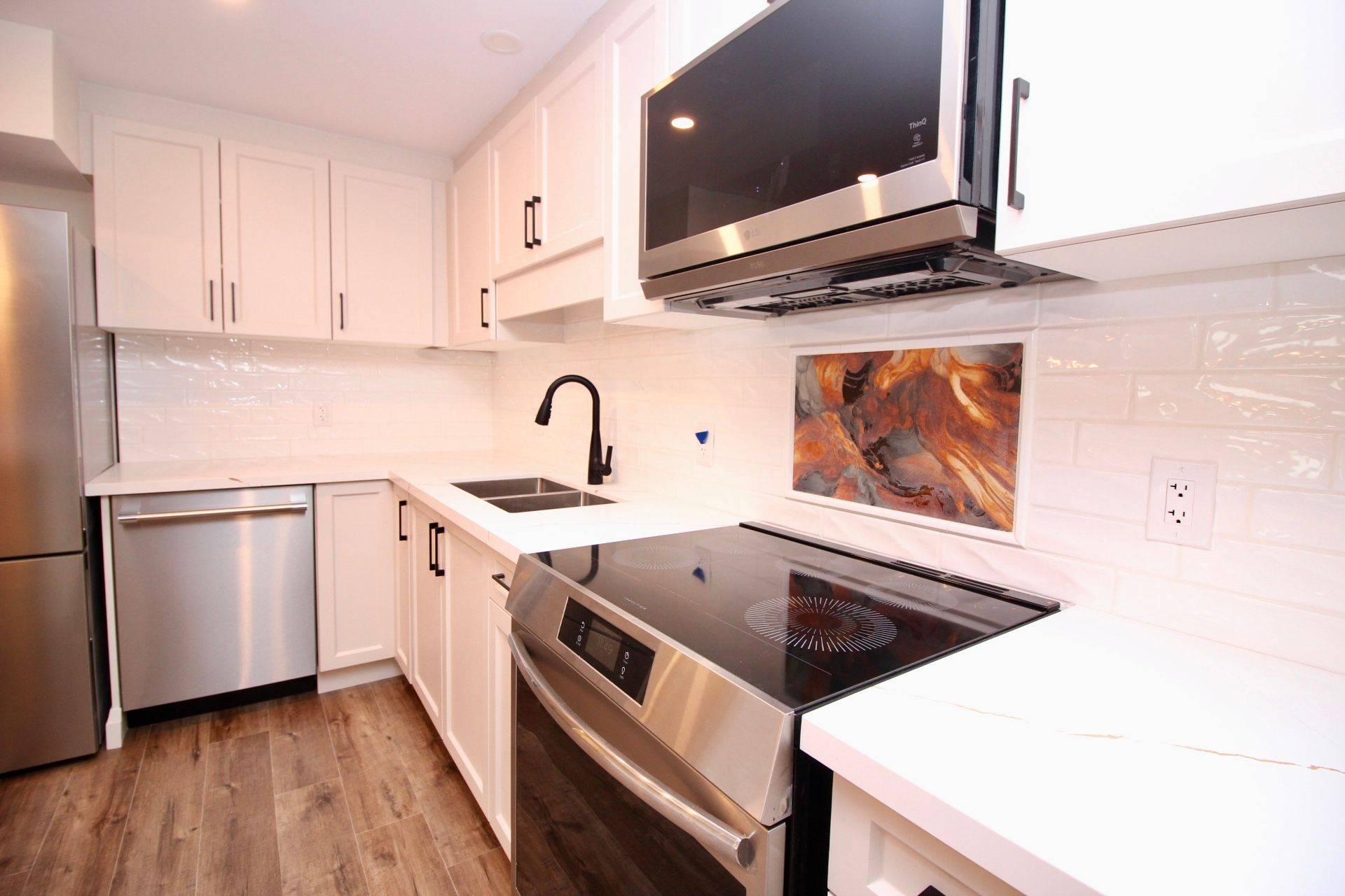 3008 Young AVE #2, Fort Erie, ON L0S 1N0