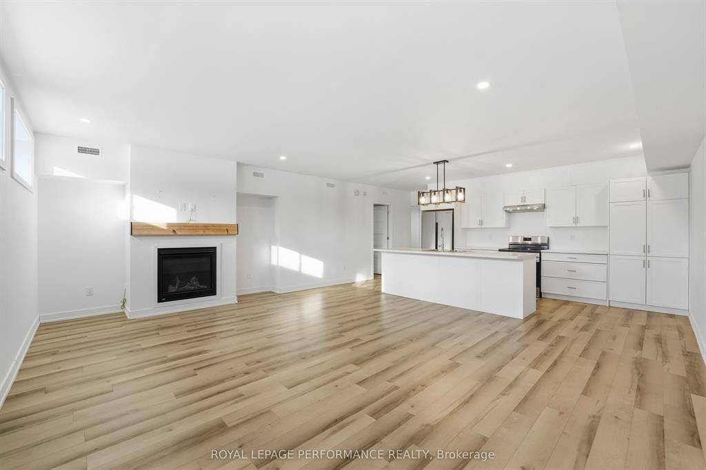 31A Marcel ST, Russell, ON K0A 1W0