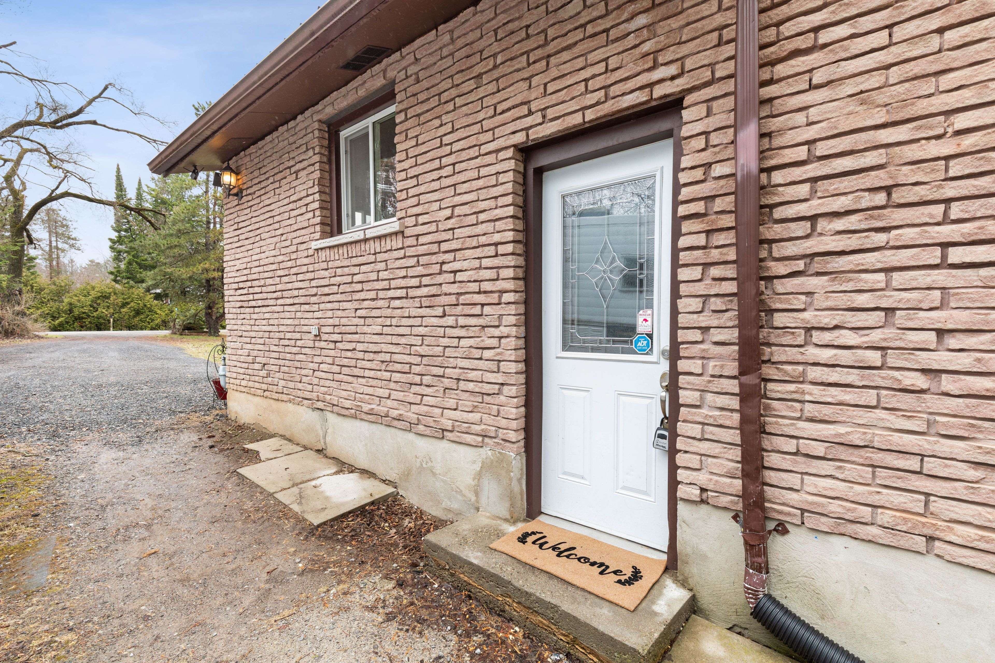 30 Woods AVE, Kawartha Lakes, ON K0L 2W0