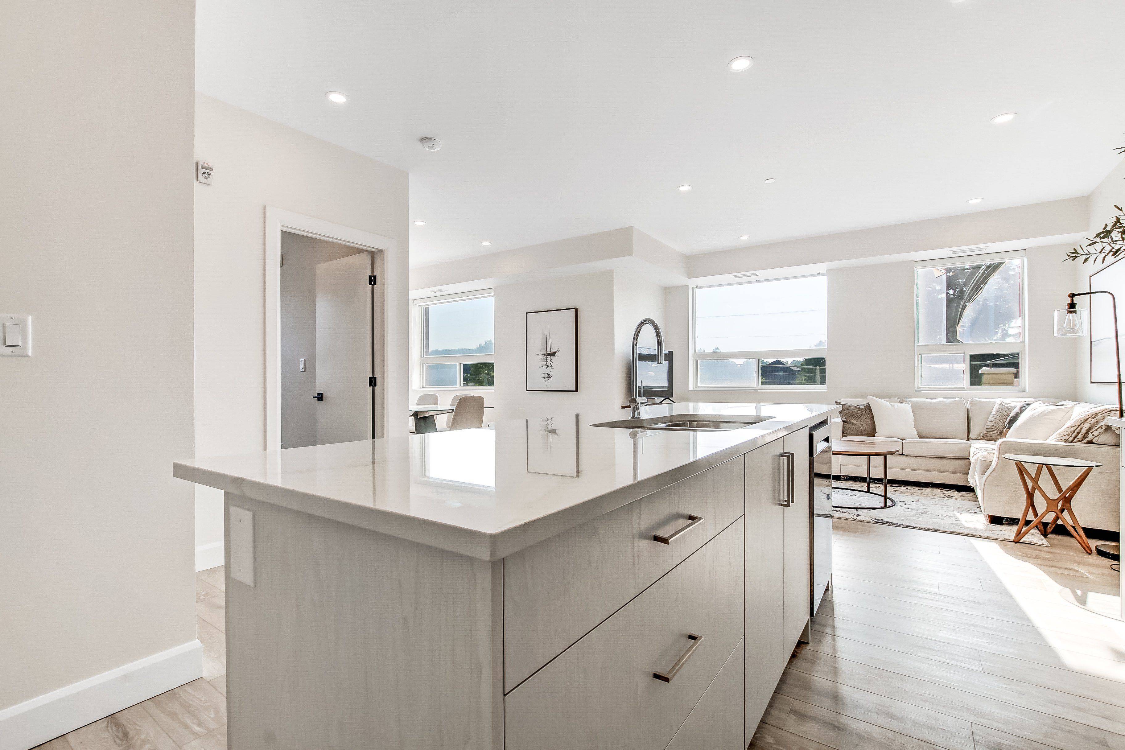 16 Compass TRL N #203, Central Elgin, ON N5L 0A5