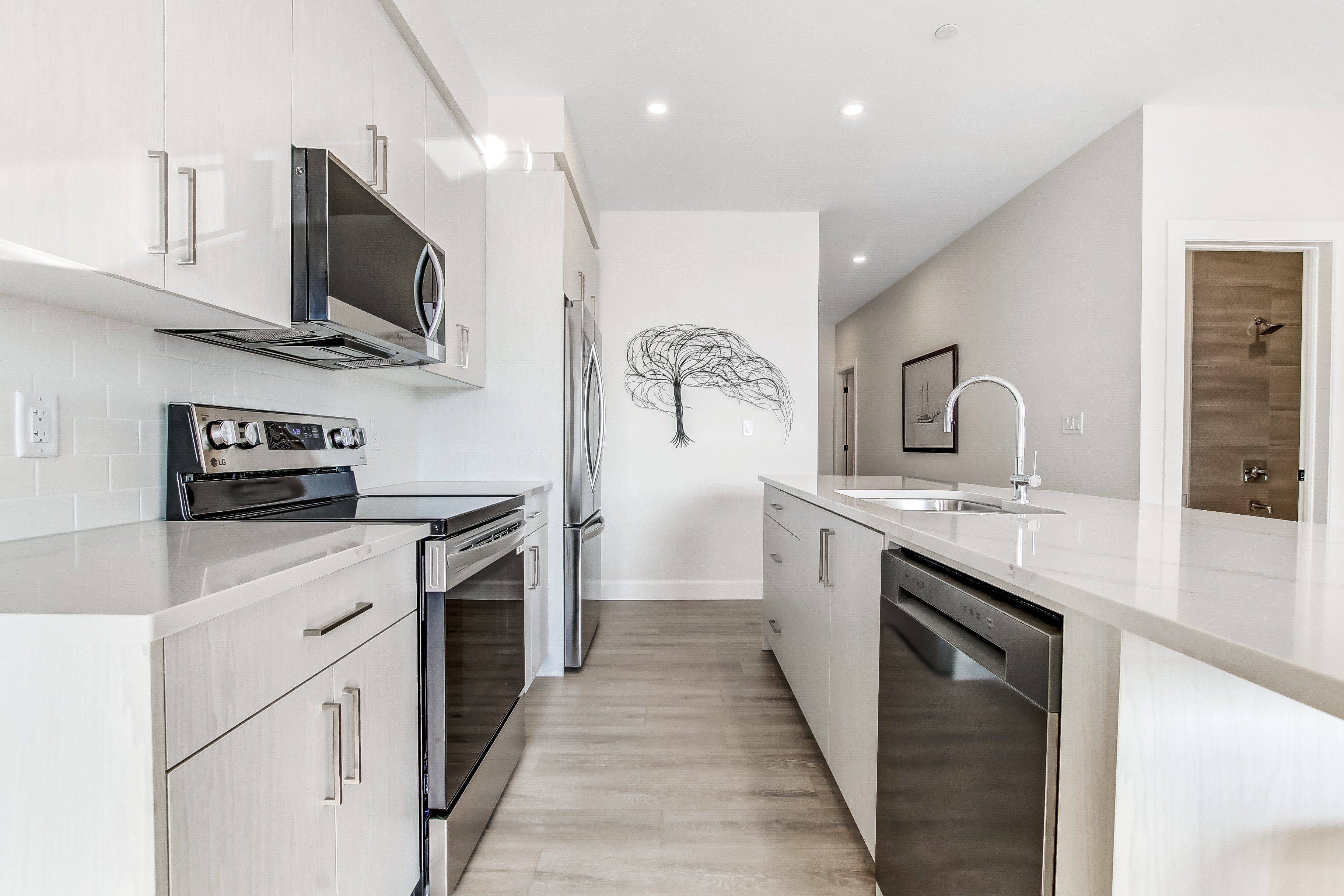 16 Compass TRL N #203, Central Elgin, ON N5L 0A5