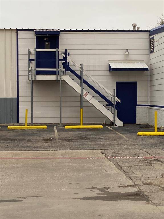 3367 Conflans Road #200, Irving, TX 75061