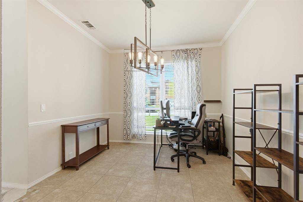 6625 Hayling Way, Denton, TX 76210