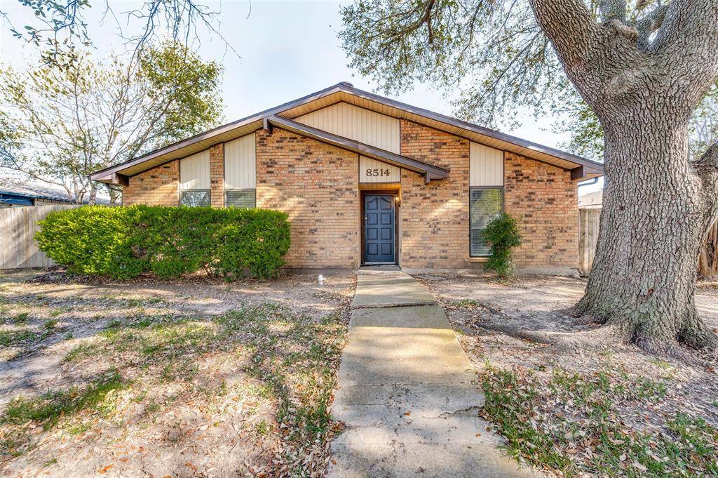 8514 Sikorski Lane, Dallas, TX 75228