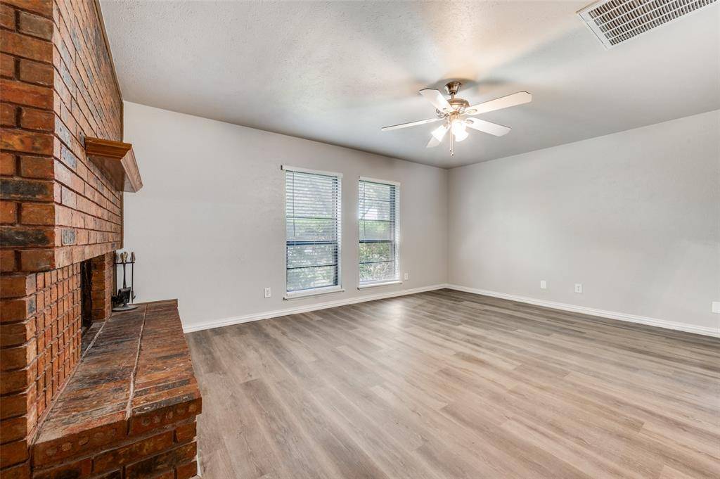 8514 Sikorski Lane, Dallas, TX 75228