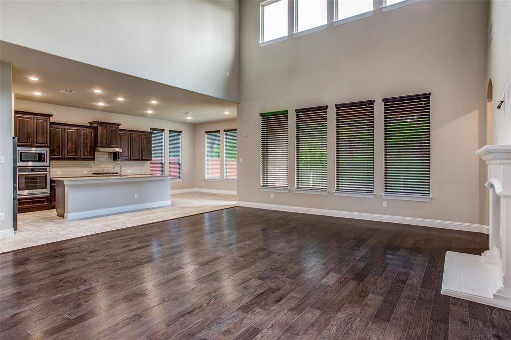 6810 Historic View, Dallas, TX 75236