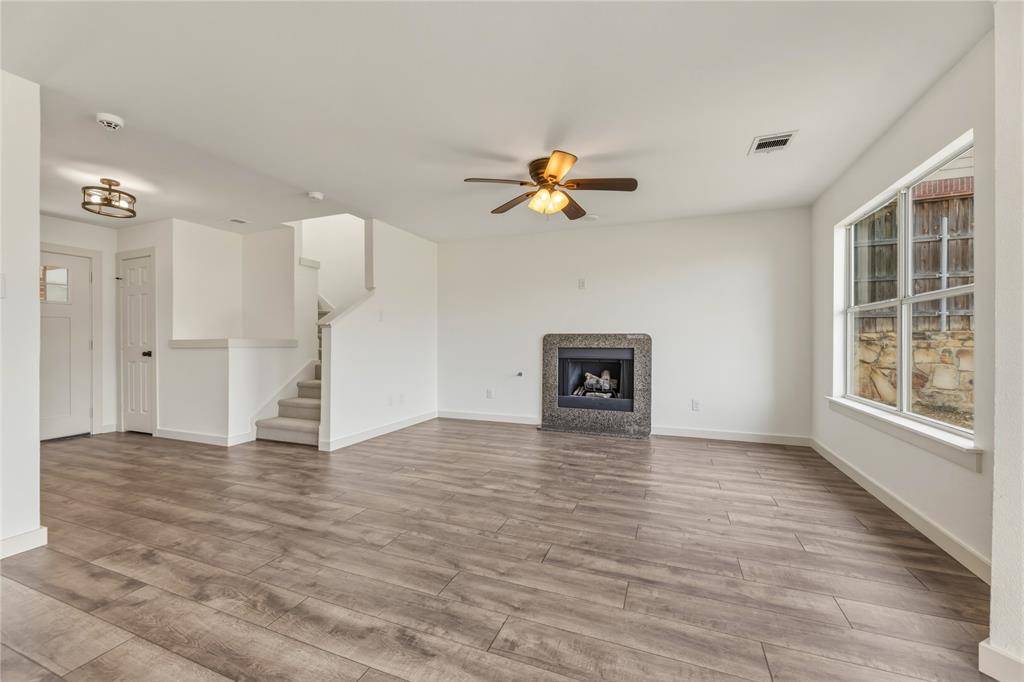 9808 Rockledge Road, Fort Worth, TX 76108