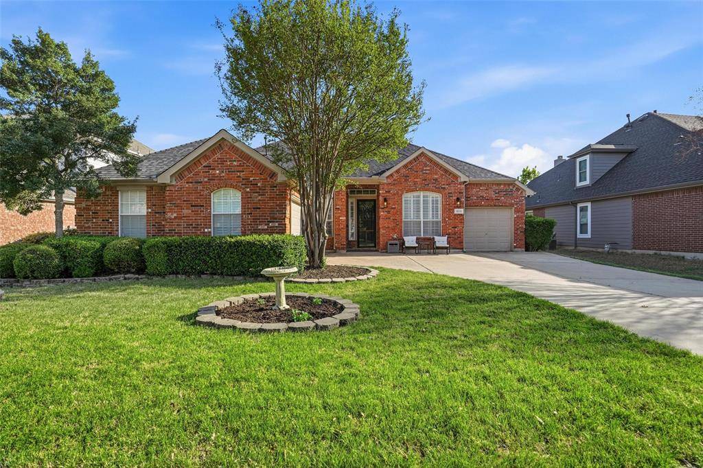 1012 Huntington Trail, Mansfield, TX 76063