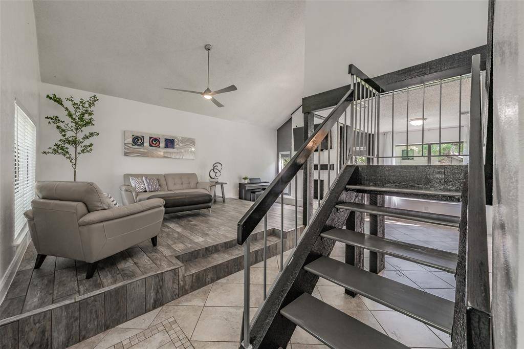 3008 Glenwood Court, Bedford, TX 76021