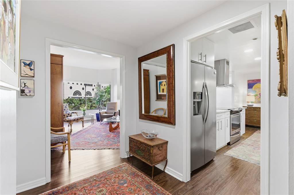 3030 Mckinney Avenue #203, Dallas, TX 75204