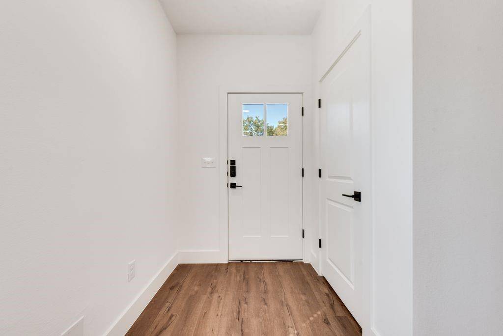 202 Pine Street, Bonham, TX 75418