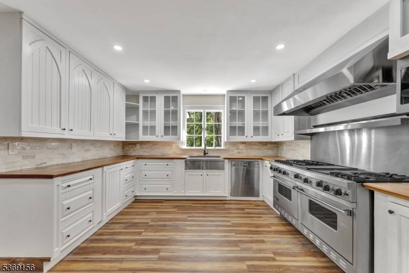 18 Edge Hill Rd, Blairstown Twp., NJ 07825