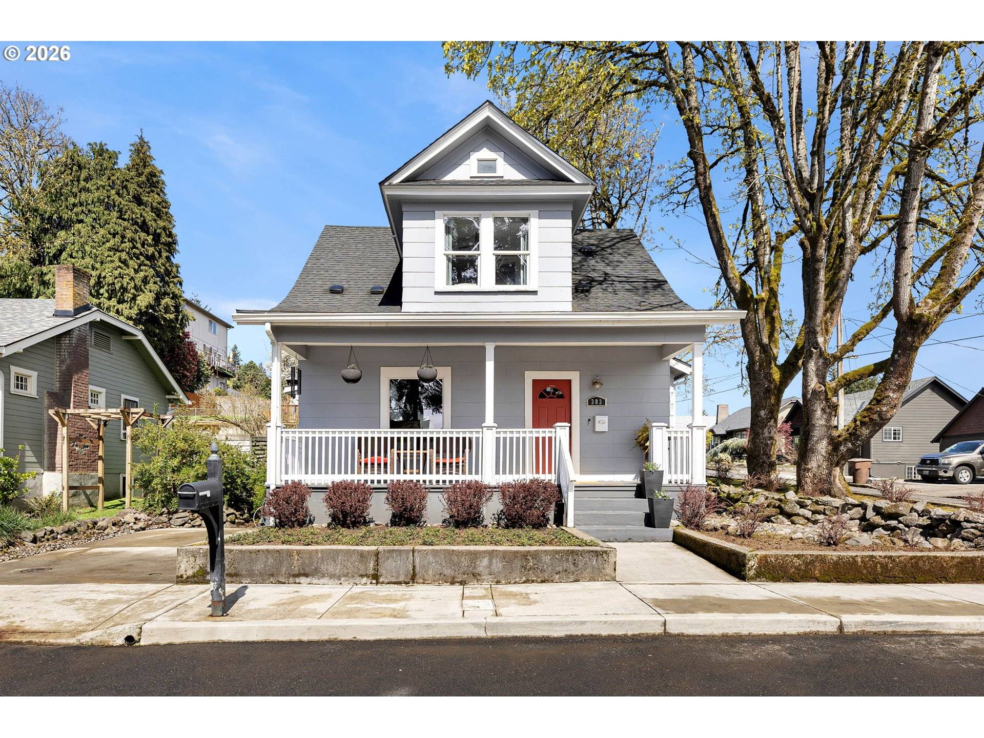 303 NW 14TH AVE, Camas, WA 98607