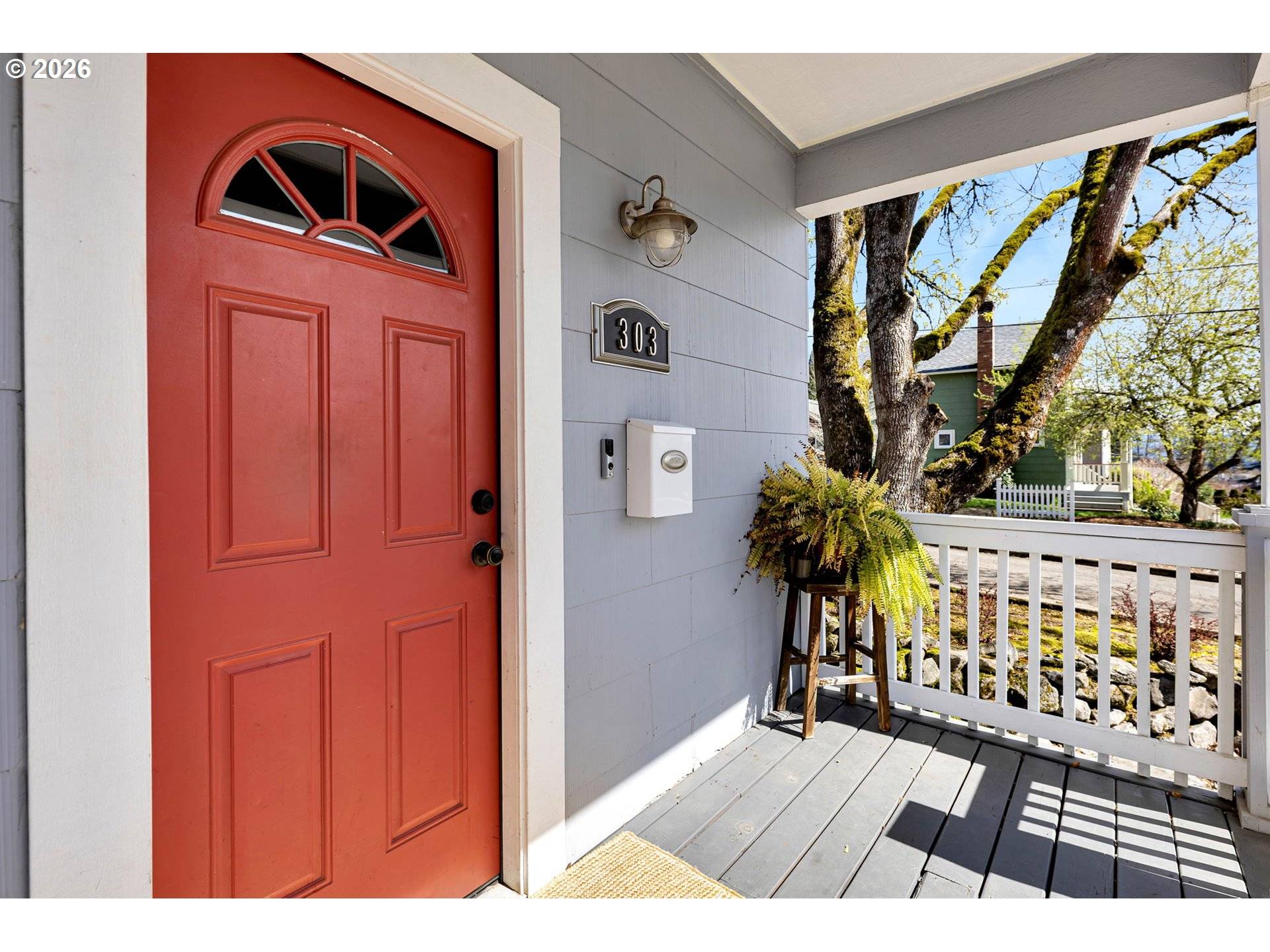 303 NW 14TH AVE, Camas, WA 98607