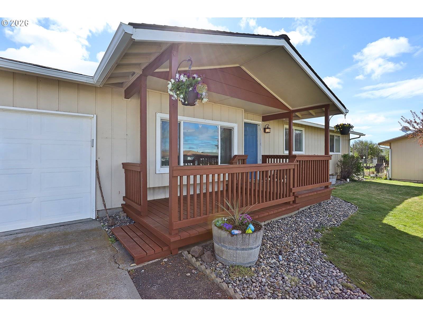 2018 CHATFIELD PL, Goldendale, WA 98620