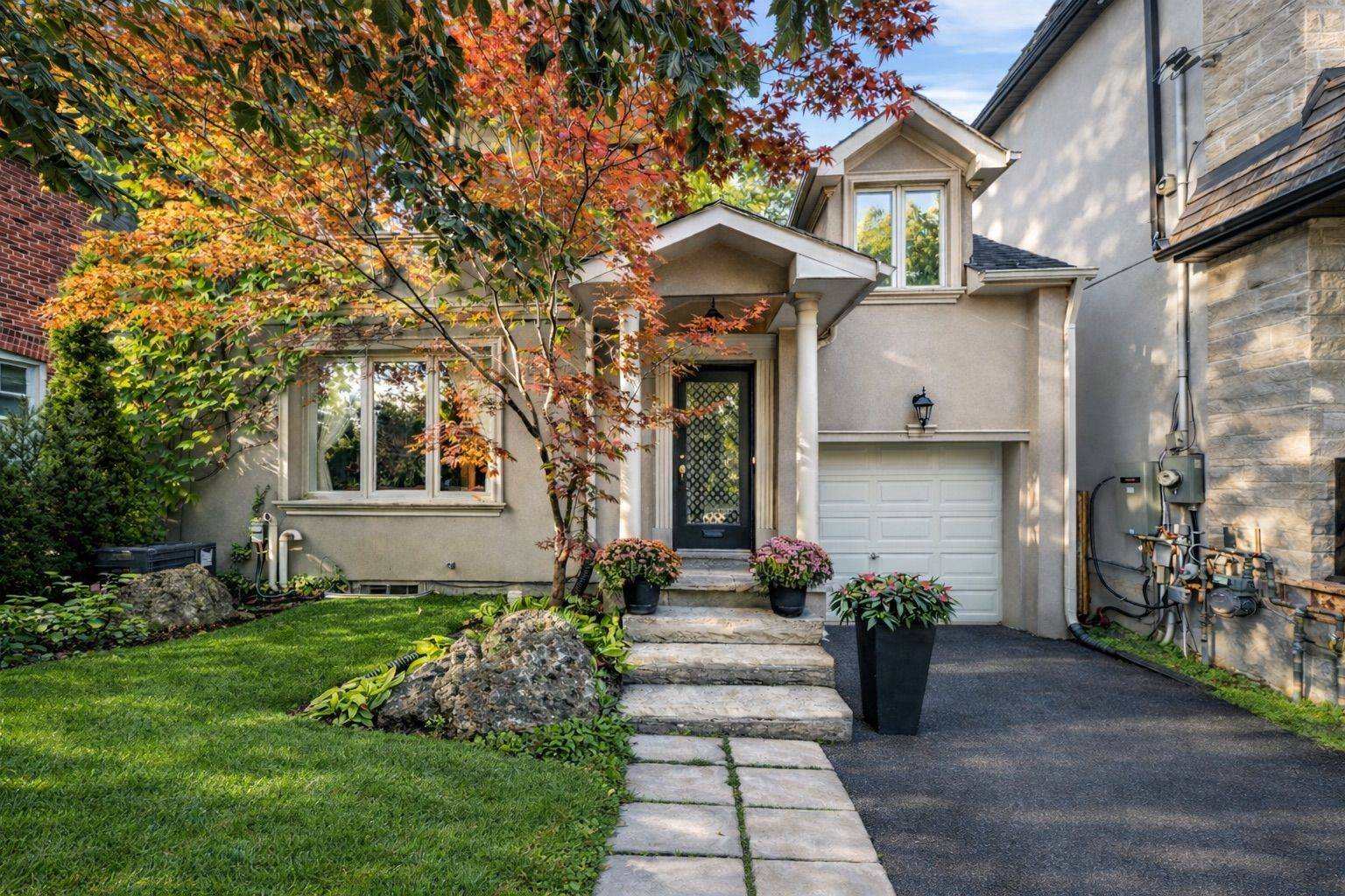 180 Moore AVE, Toronto C09, ON M4T 1V8