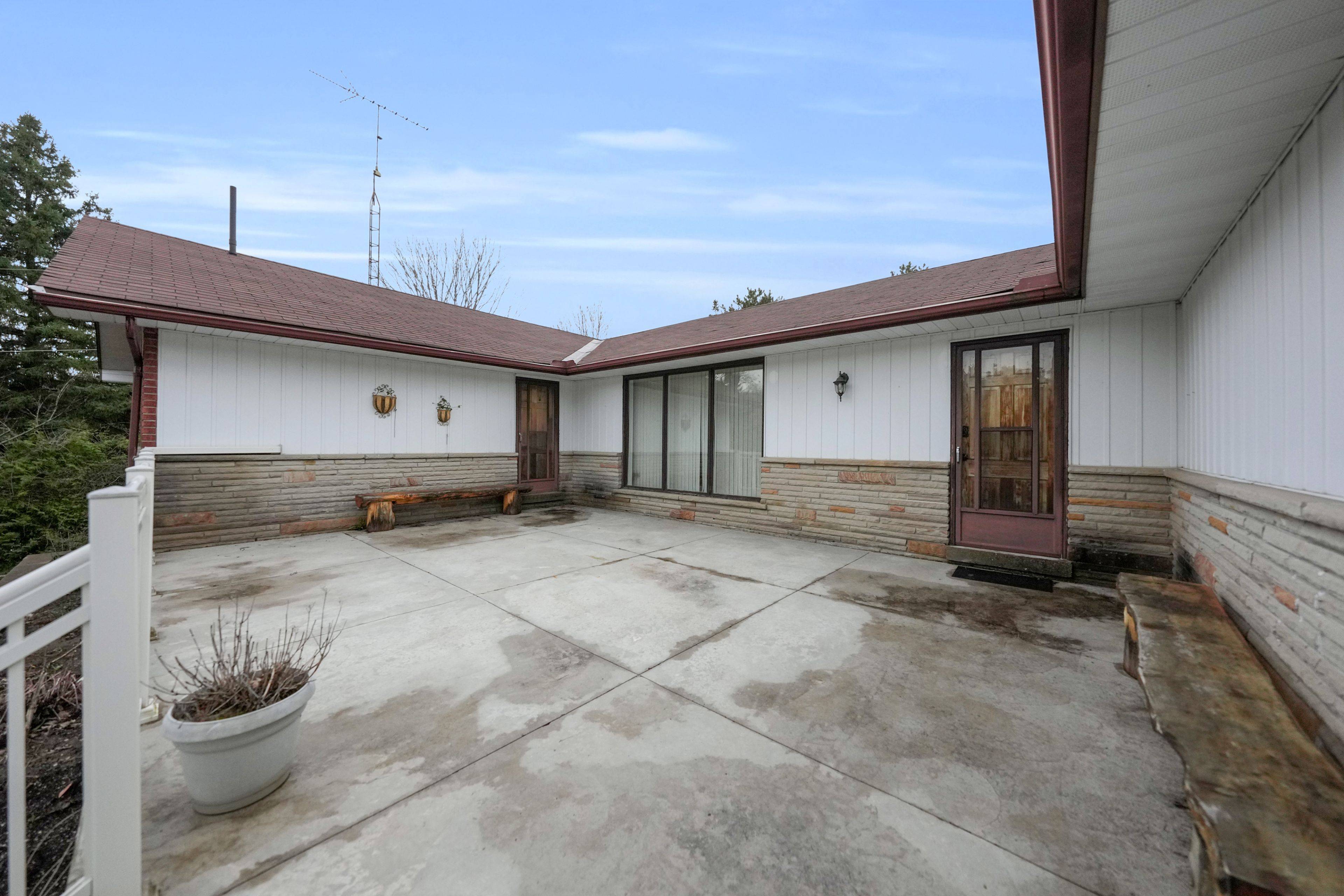 6242 6th Line, New Tecumseth, ON L0G 1W0