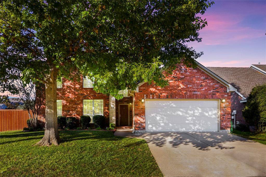2321 Bear Run Road, Arlington, TX 76001