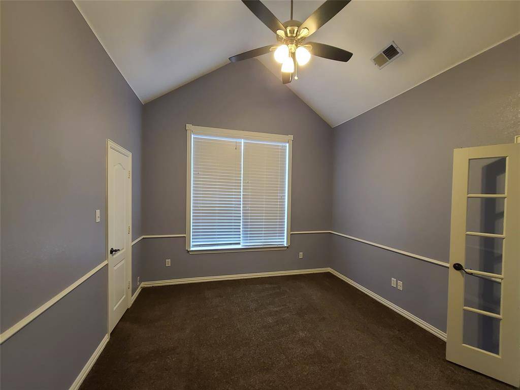 622 Manchester Drive, Mansfield, TX 76063