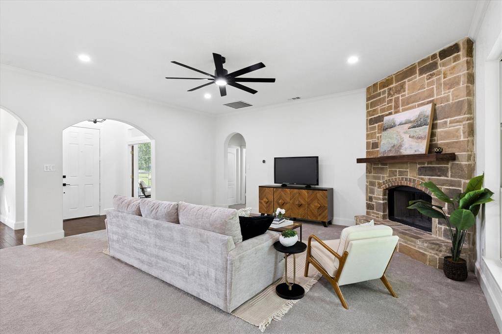 1151 Ashemore Court, Midlothian, TX 76065