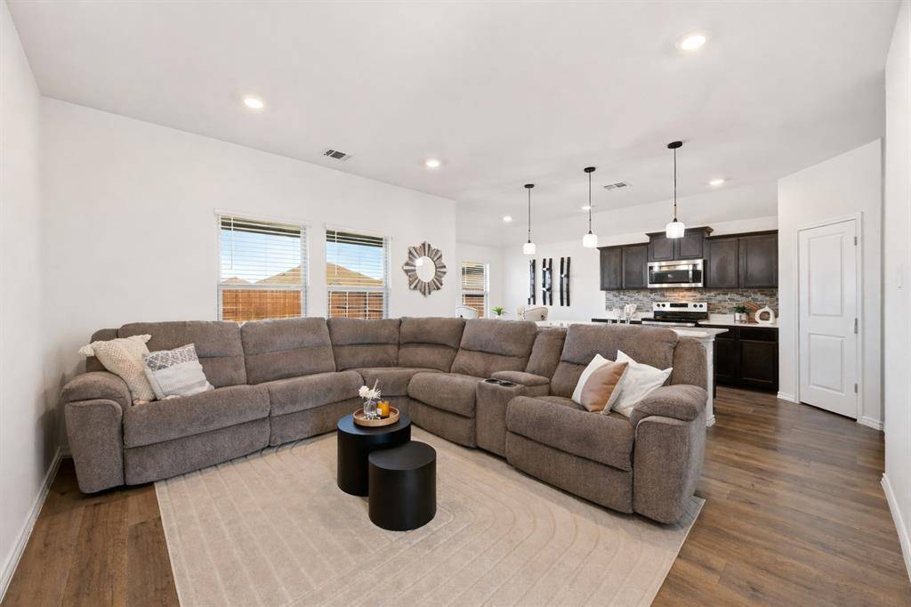 6524 Shoreline Lane, Princeton, TX 75407