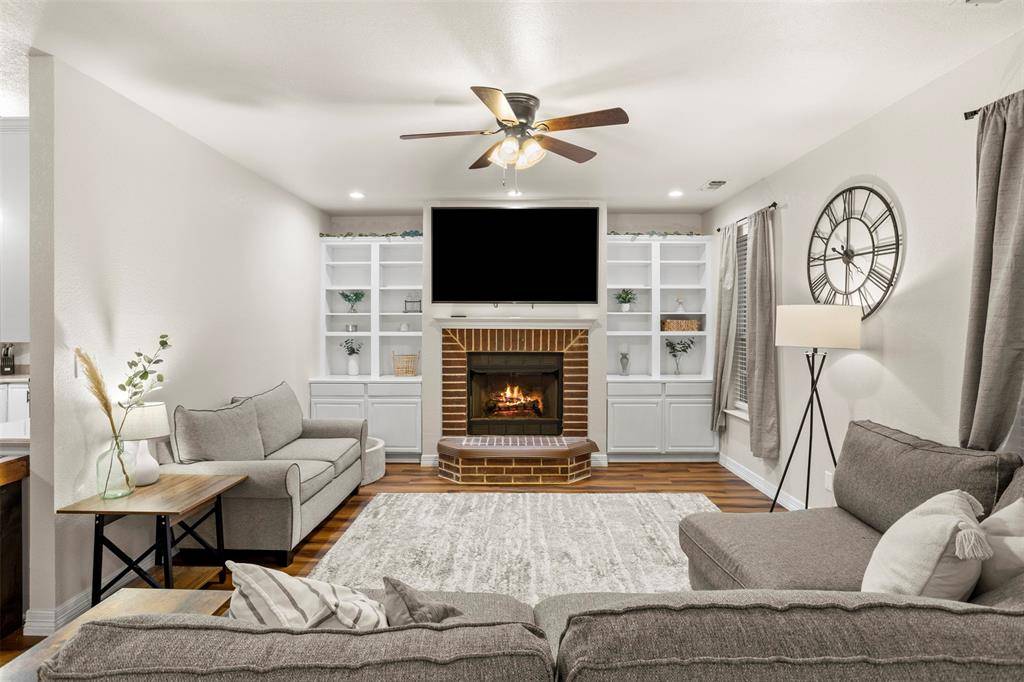 3441 Fm 66, Waxahachie, TX 75167