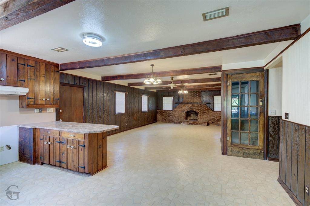 913 Pine Hill Road, Shreveport, LA 71107