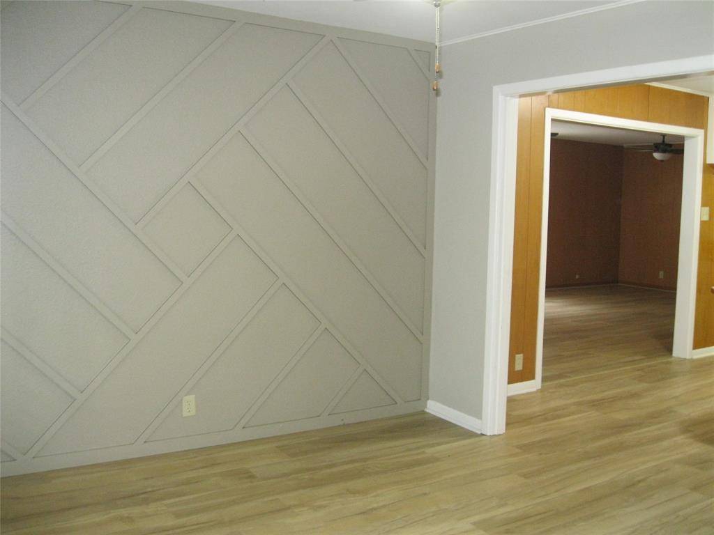 1206 W Dyer Street, Breckenridge, TX 76424