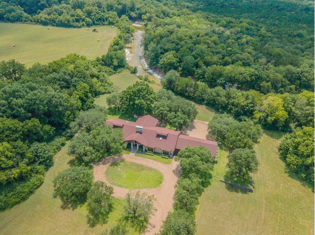 2300 W Main Street, Lancaster, TX 75146