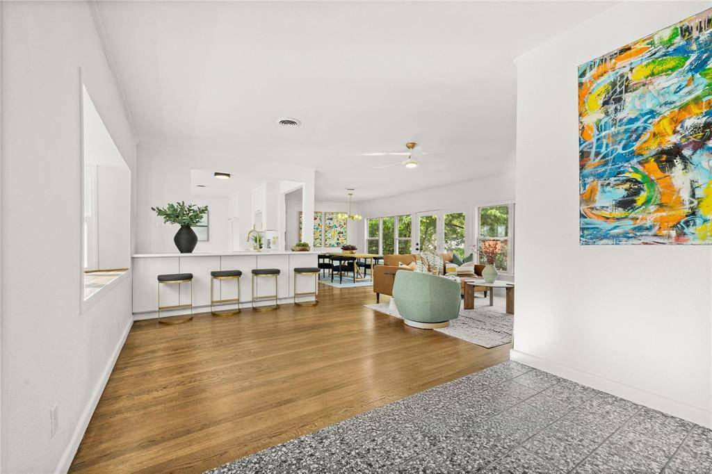 7323 Daingerfield Drive, Dallas, TX 75227